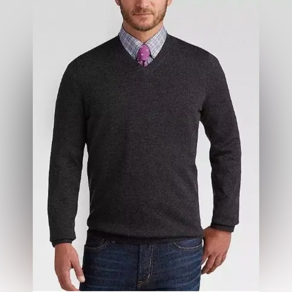 Joseph Abboud Men's Dark Gray V-Neck Sweater